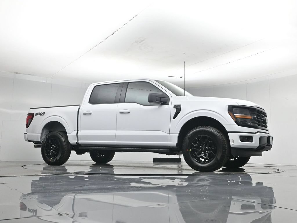 New 2026 Ford F150 XLT w/ FX4 Off-Road Package AWD/4WD image 3
