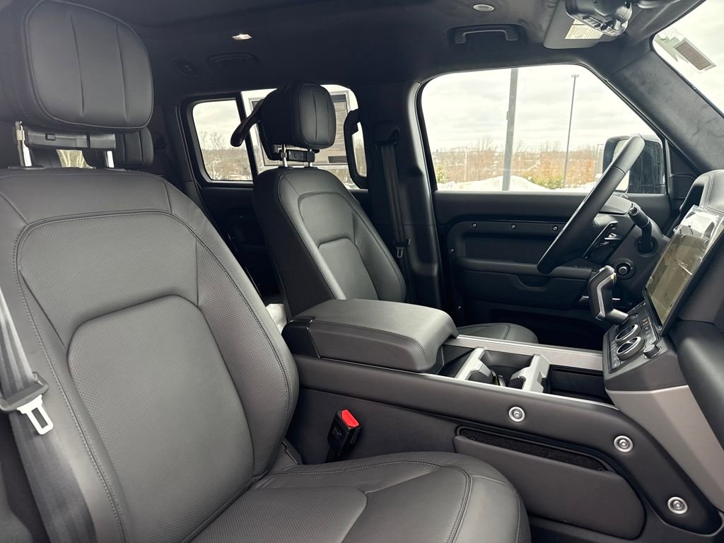 New 2026 Land Rover Defender 130 V8 image 15