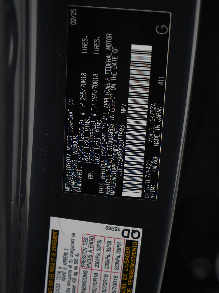 Used 2025 Toyota 4Runner TRD Off-Road Premium image 31