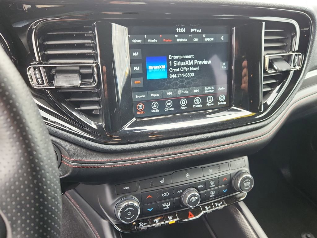 Used 2023 Dodge Durango GT w/ Blacktop Package AWD/4WD image 23