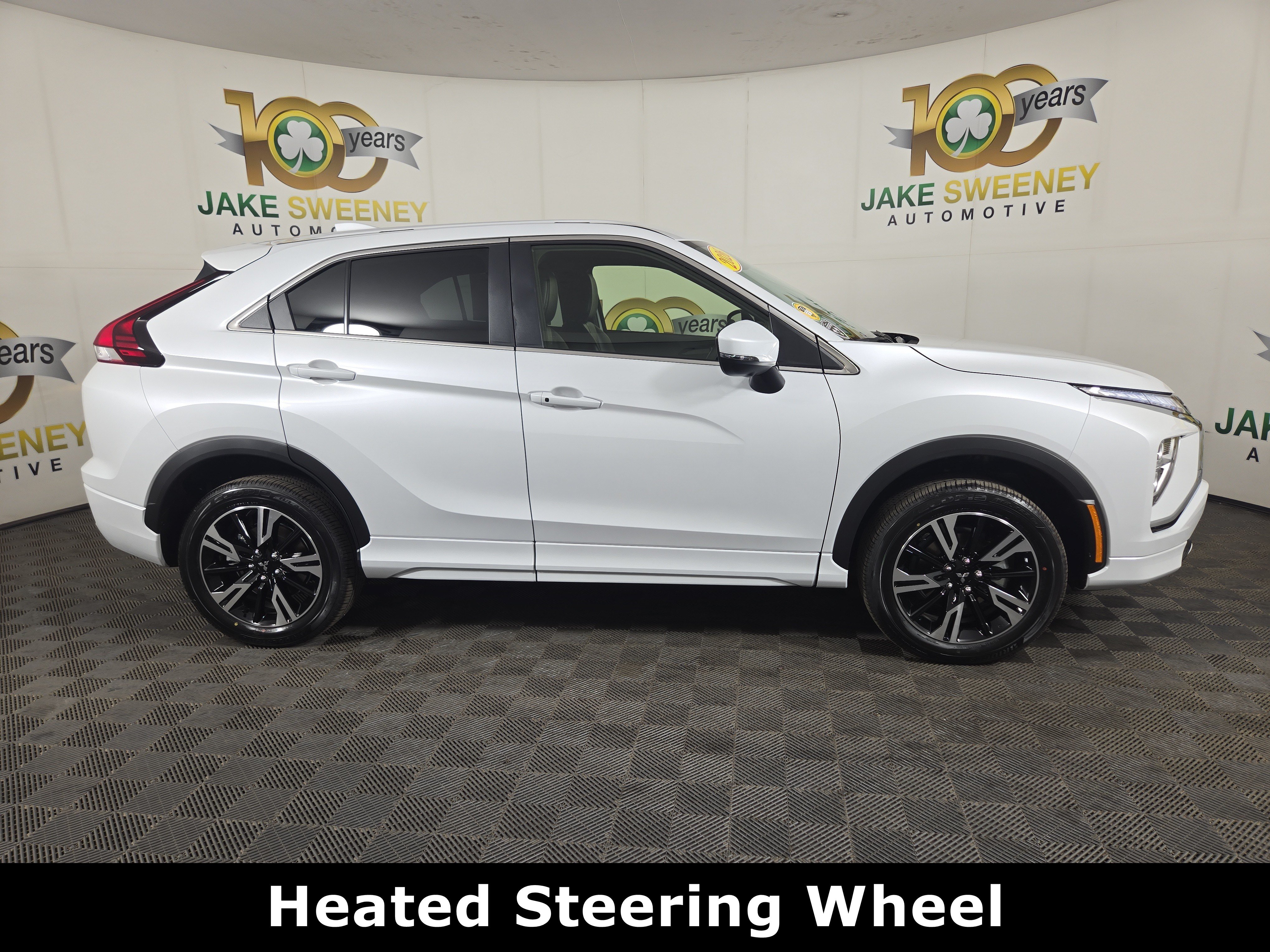 New 2026 Mitsubishi Eclipse Cross SEL AWD/4WD image 8