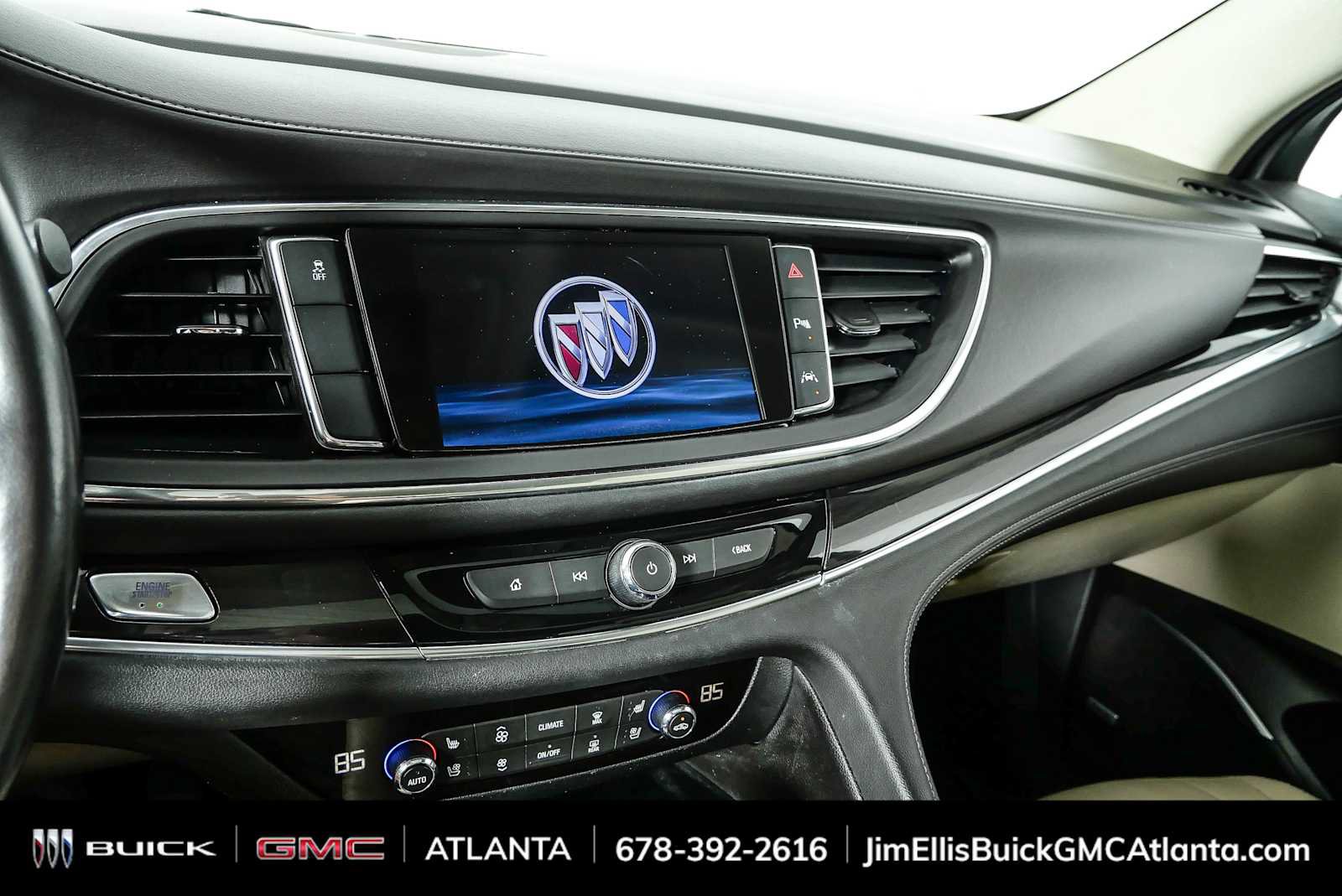 Used 2020 Buick Enclave Premium w/ Sun and Sites Package FWD image 13
