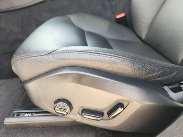 Used 2025 Volvo XC90 B6 Ultra image 17