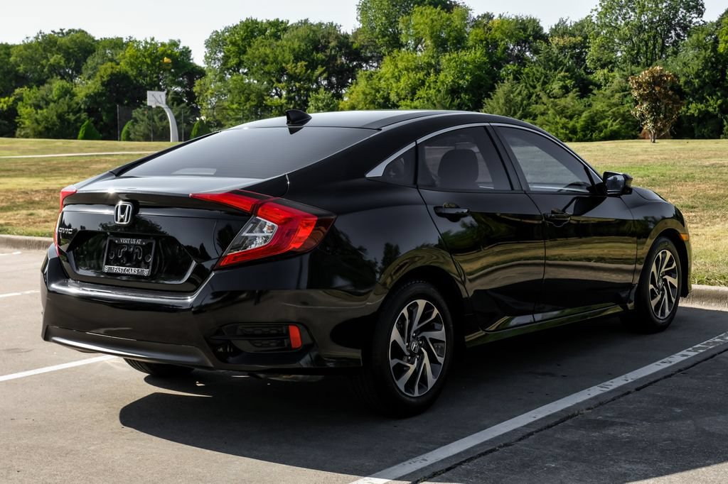 Used 2018 Honda Civic EX image 12