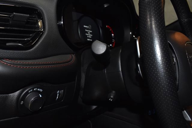 Used 2025 Dodge Durango R/T image 28