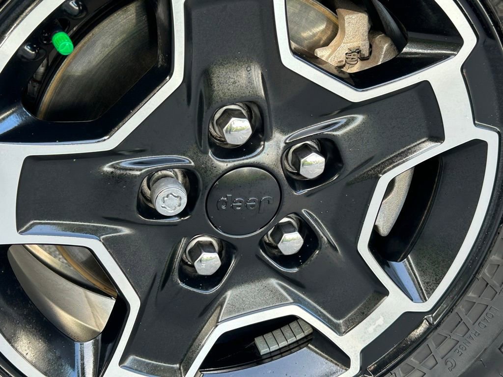 Certified 2023 Jeep Gladiator Mojave w/ LED Lighting Group image 27