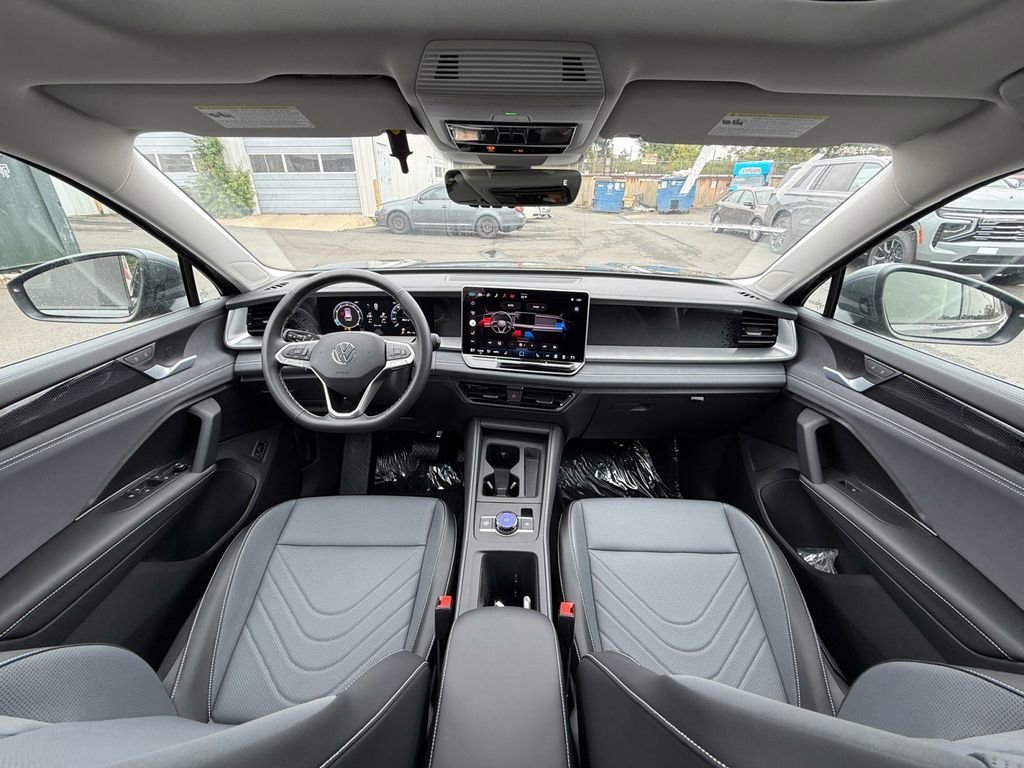 New 2026 Volkswagen Tiguan SE AWD/4WD image 22