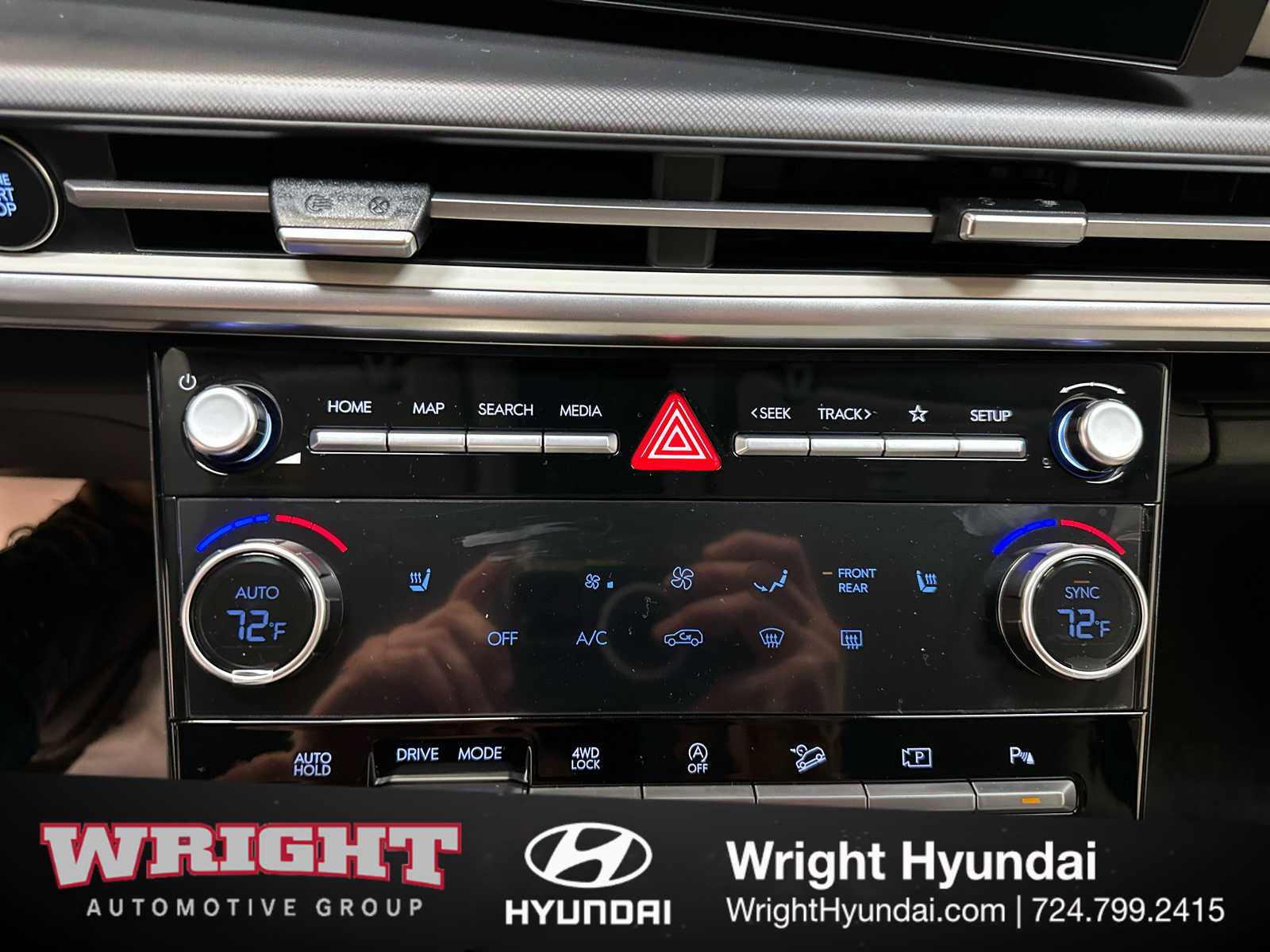 New 2025 Hyundai Santa Fe SEL image 18