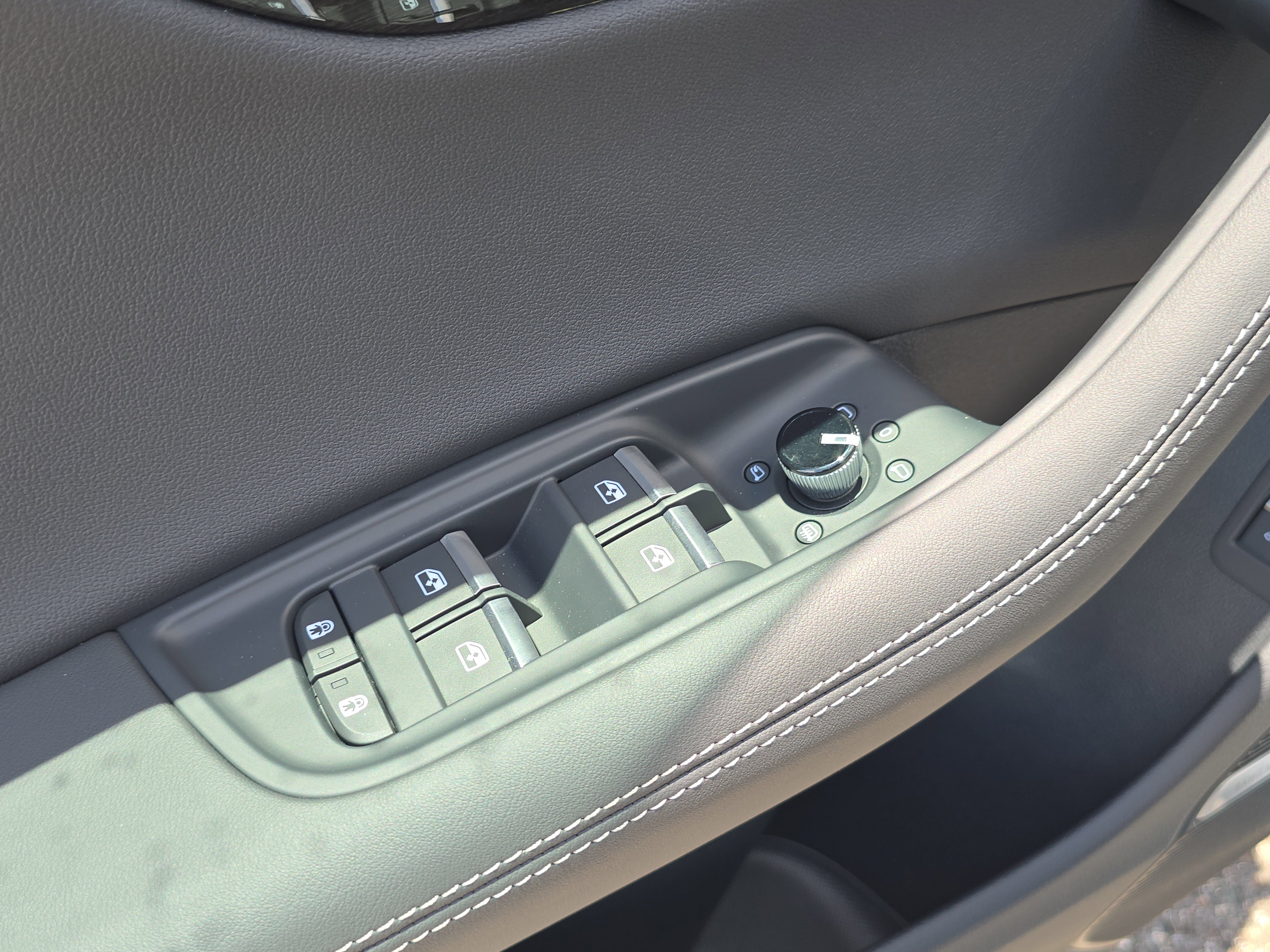 New 2025 Audi Q8 Premium Plus image 18