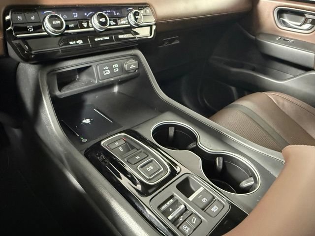 Used 2025 Honda Pilot Elite image 24