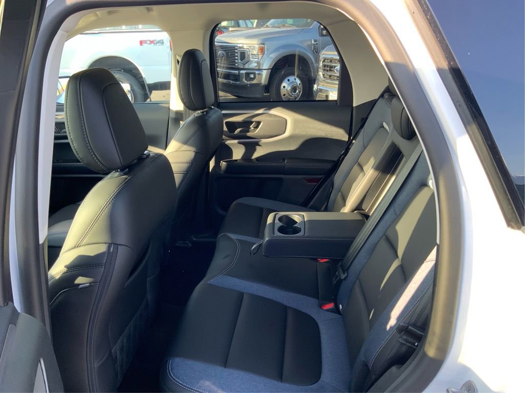 Used 2025 Ford Bronco Sport Outer Banks AWD/4WD image 10