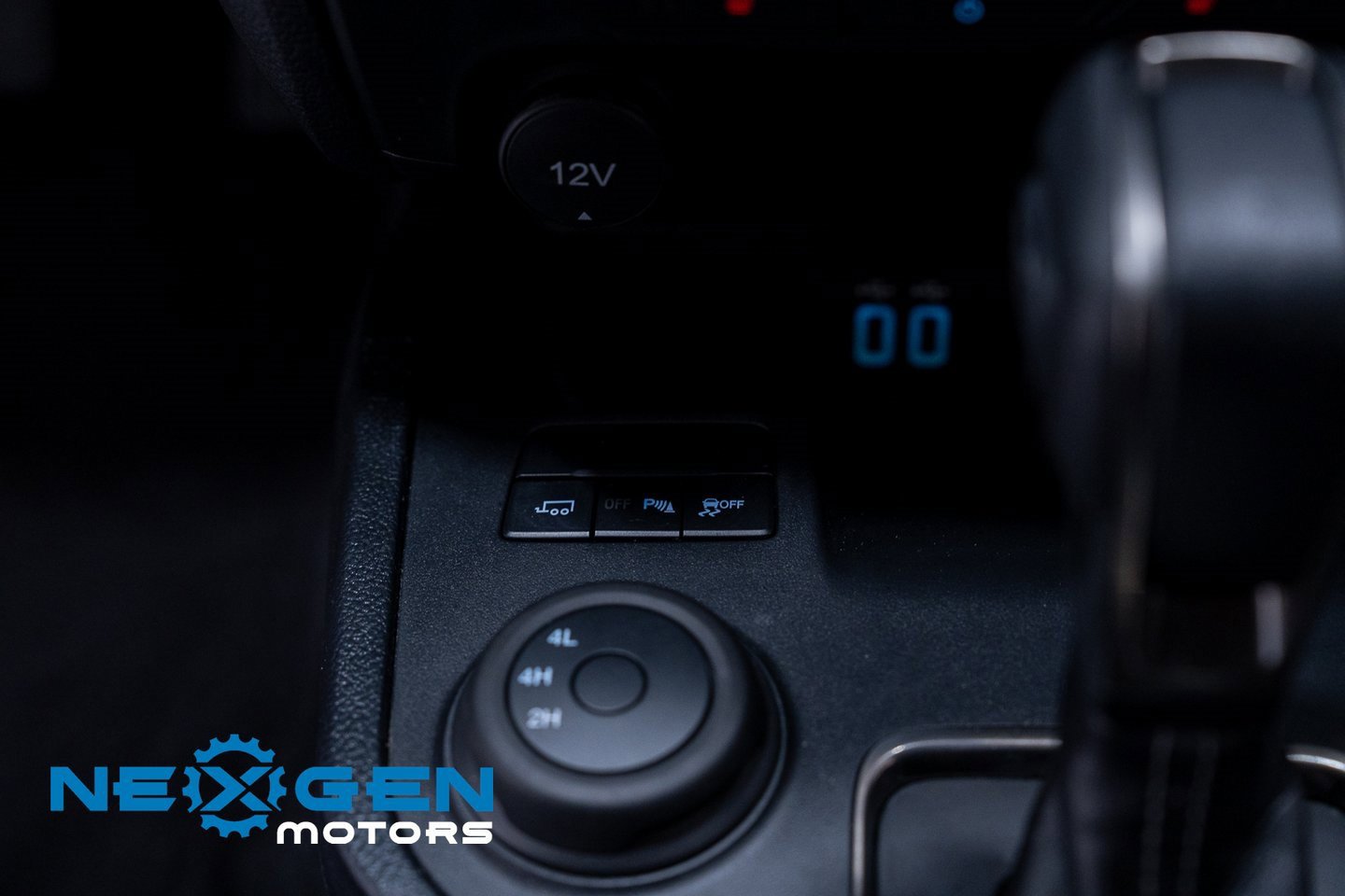 Used 2022 Ford Ranger Lariat w/ Equipment Group 501A High image 14