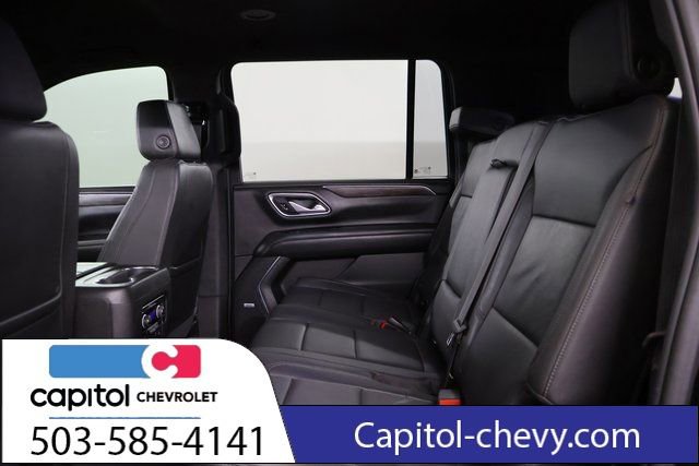 Used 2021 Chevrolet Suburban LT image 29