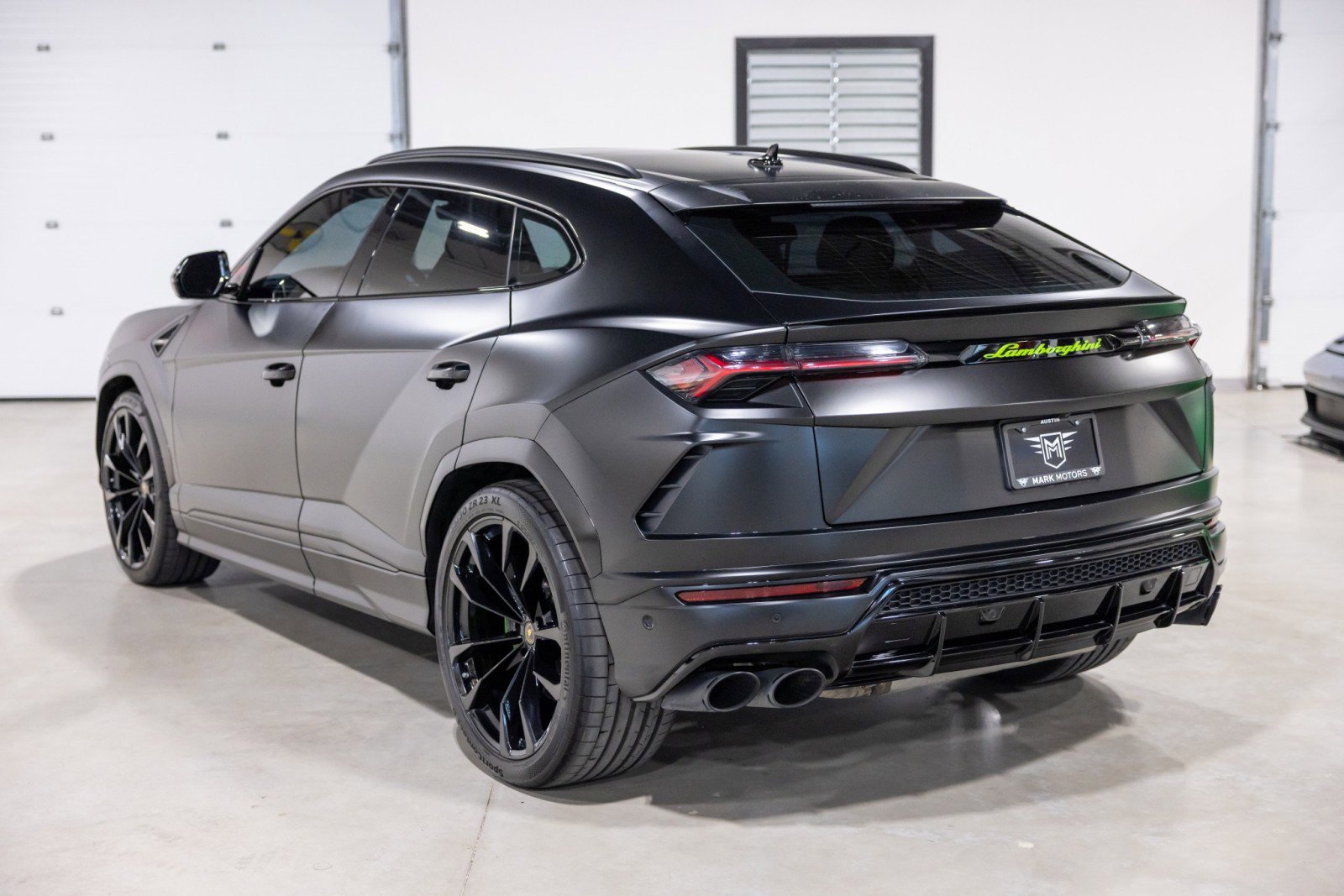 Used 2022 Lamborghini Urus image 7