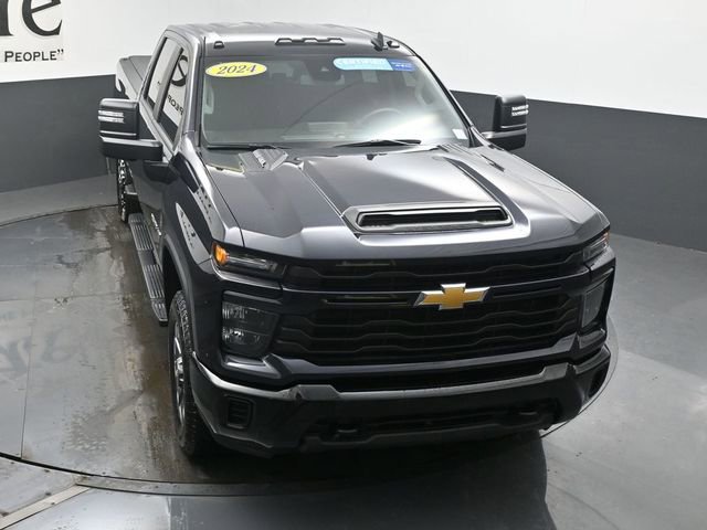Certified 2024 Chevrolet Silverado 2500 Custom w/ Custom Value Package image 44