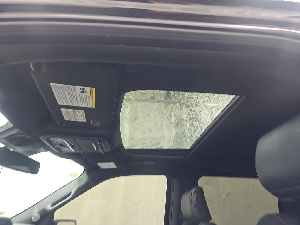 Used 2025 Ford F150 Raptor w/ Equipment Group 803A Raptor R AWD/4WD image 8
