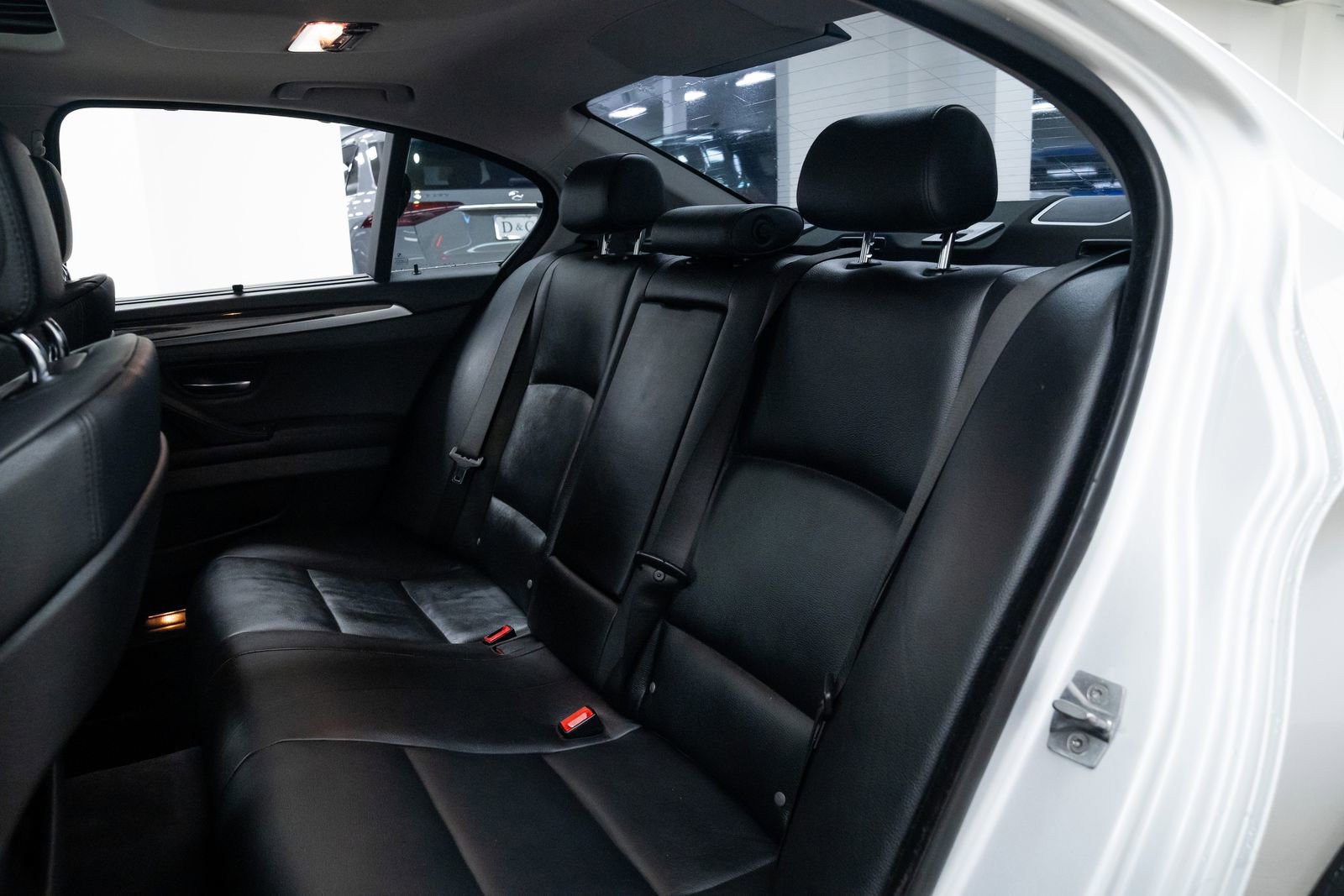 Used 2011 BMW 535i xDrive Sedan AWD/4WD image 21