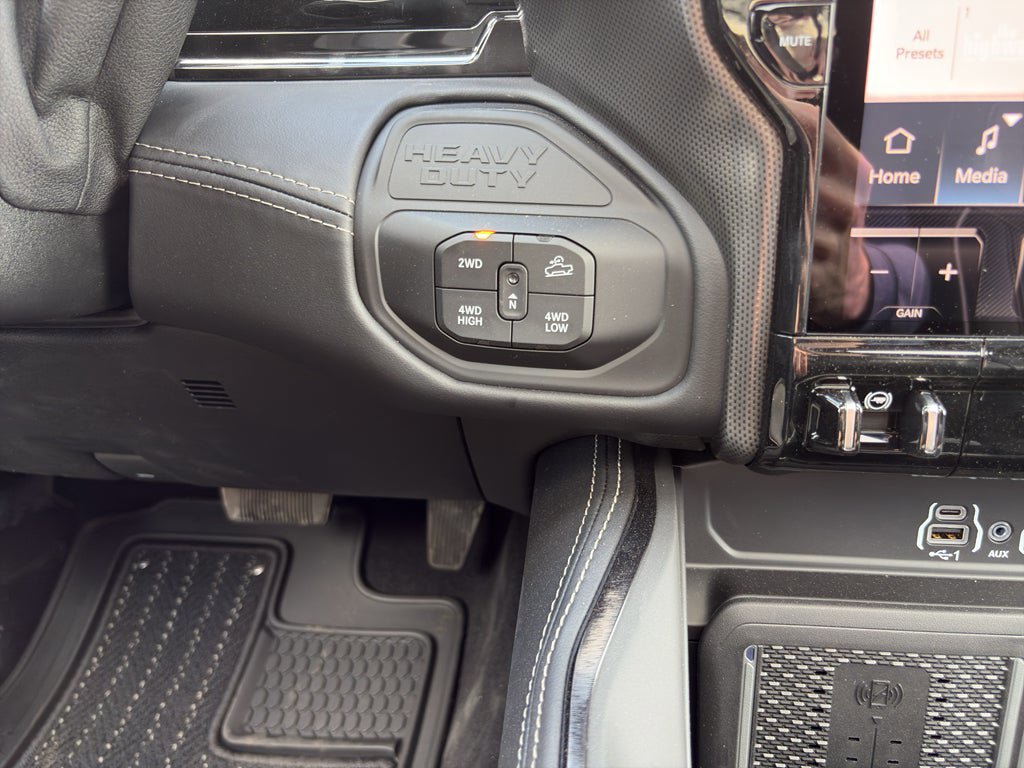 New 2026 RAM 2500 Limited image 22