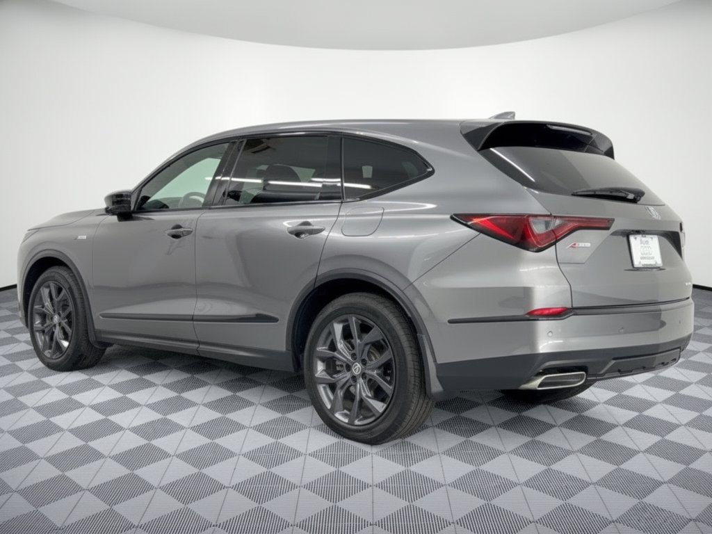 Used 2023 Acura MDX A-Spec AWD/4WD image 3