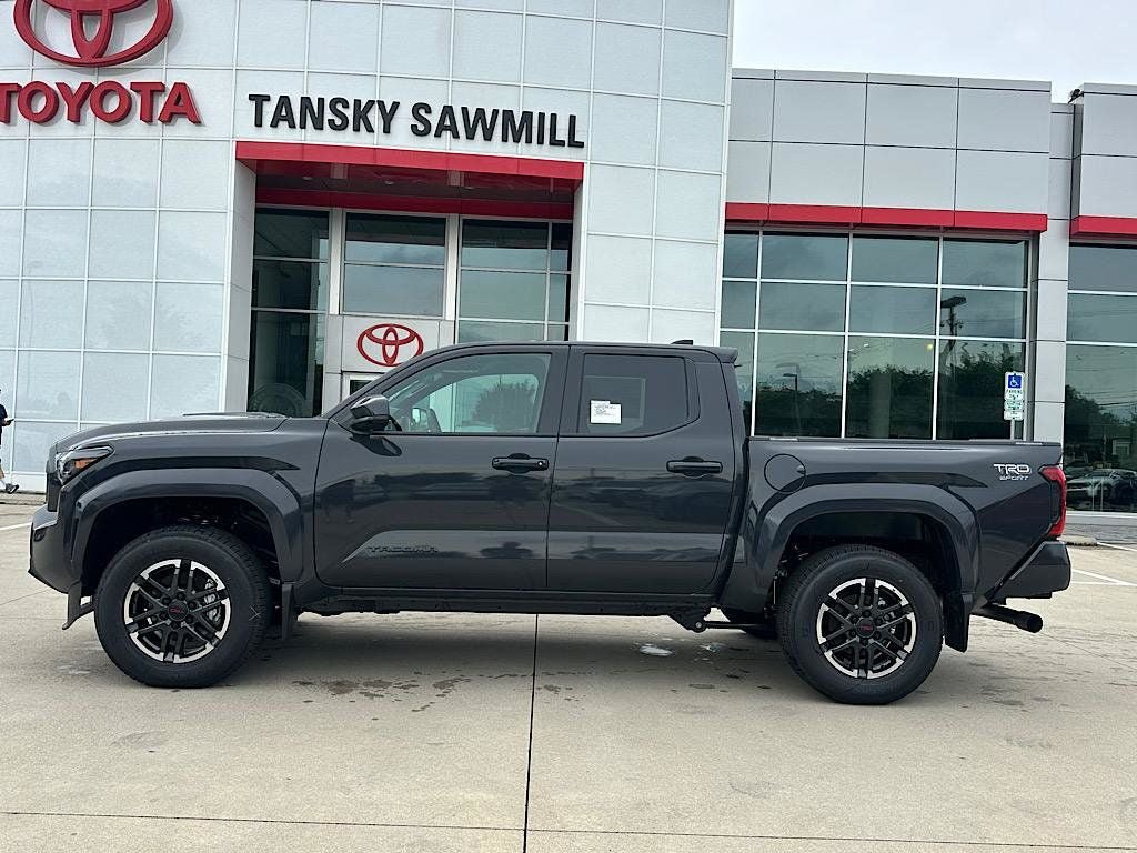 New 2026 Toyota Tacoma TRD Sport AWD/4WD image 2