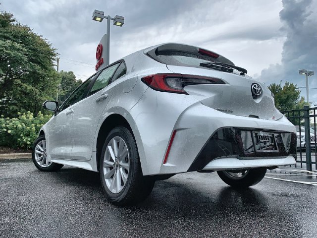 Used 2025 Toyota Corolla SE FWD image 6