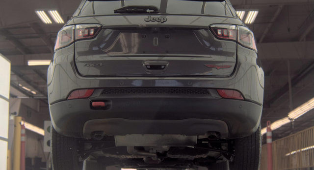 Used 2023 Jeep Compass Trailhawk AWD/4WD image 5