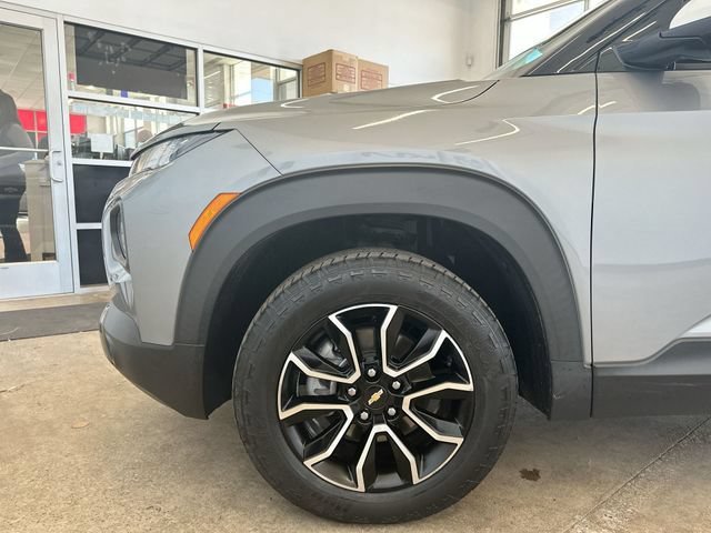 Used 2023 Chevrolet TrailBlazer ACTIV w/ Convenience Package AWD/4WD image 20