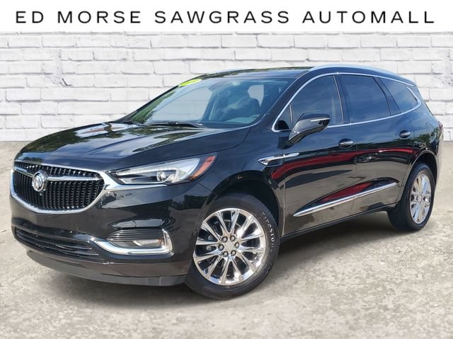 Used 2021 Buick Enclave Essence w/ Sound and Sites Package FWD image 1