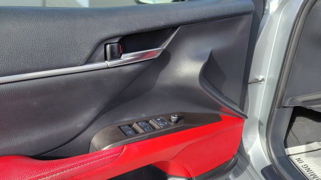 Used 2023 Toyota Camry XSE image 21