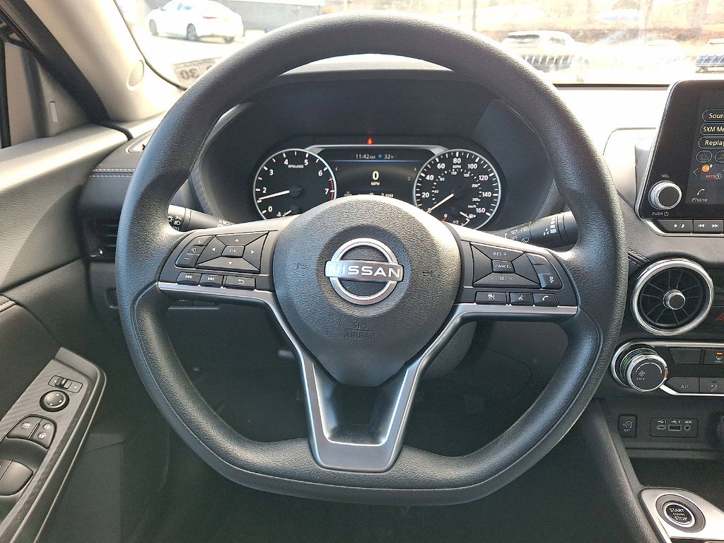 Used 2025 Nissan Sentra SV w/ Trunk Package image 16