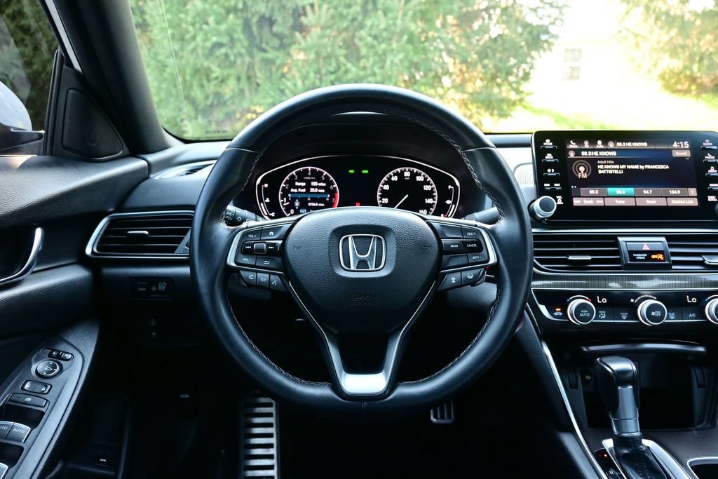Used 2018 Honda Accord Sport image 25
