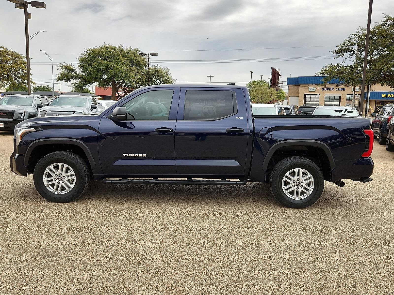 Used 2024 Toyota Tundra SR5 AWD/4WD image 2