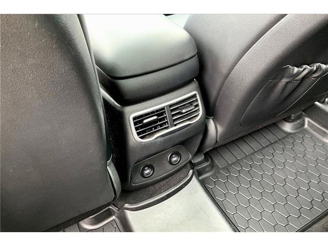 Used 2023 Hyundai Santa Fe SEL w/ Premium Package AWD/4WD image 12