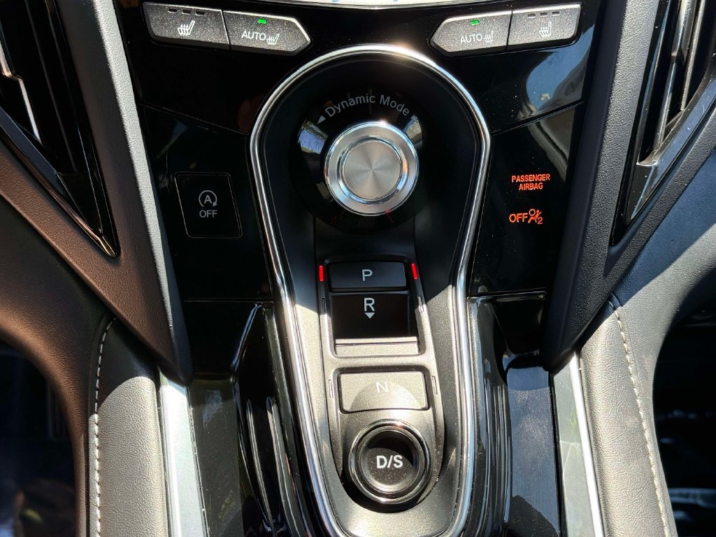 Used 2025 Acura RDX SH-AWD image 24