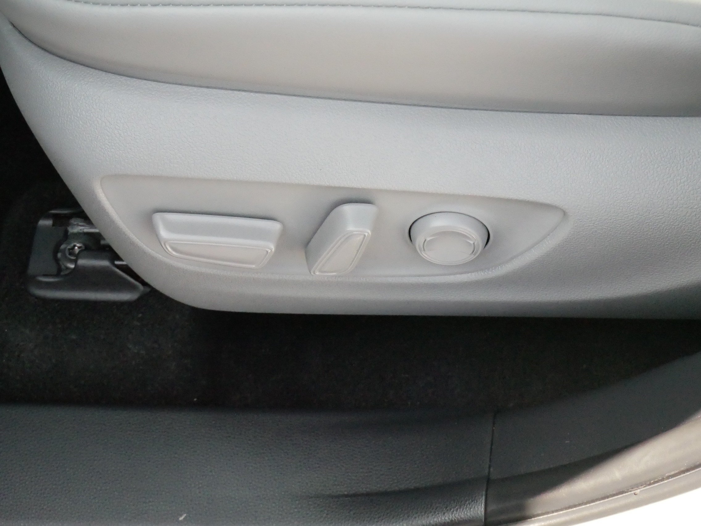 Certified 2026 Toyota Highlander XLE AWD/4WD image 20