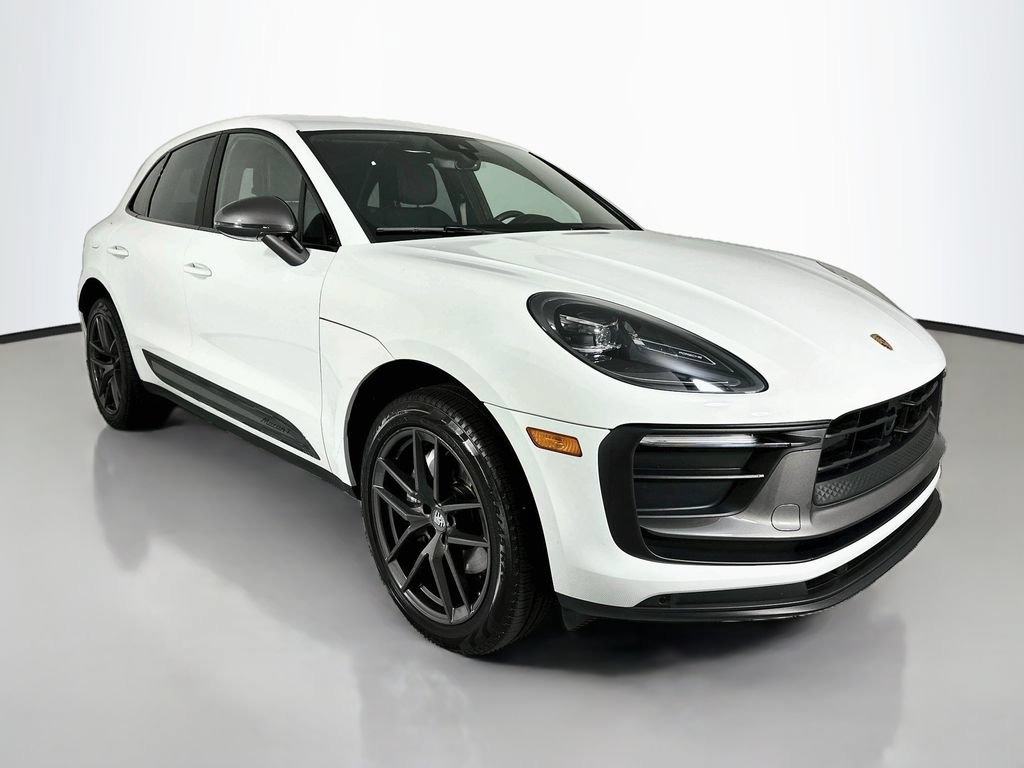Certified 2024 Porsche Macan Turbo AWD/4WD image 7