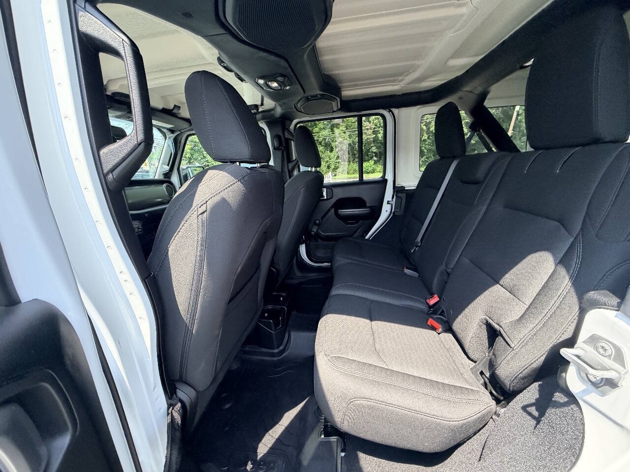 Used 2018 Jeep Wrangler Unlimited Sport AWD/4WD image 62