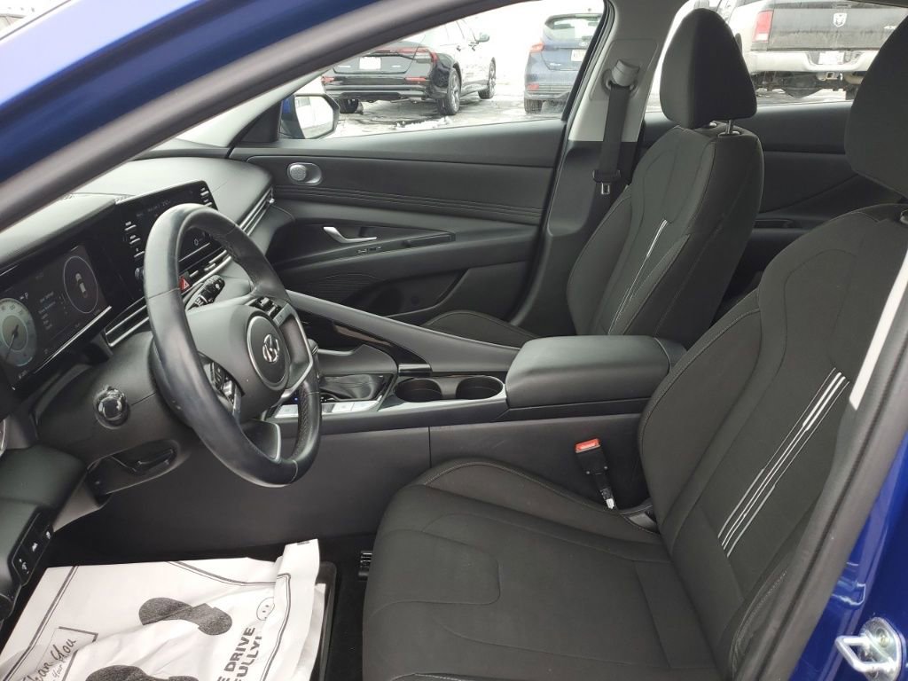 Used 2021 Hyundai Elantra SEL w/ Convenience Package image 24