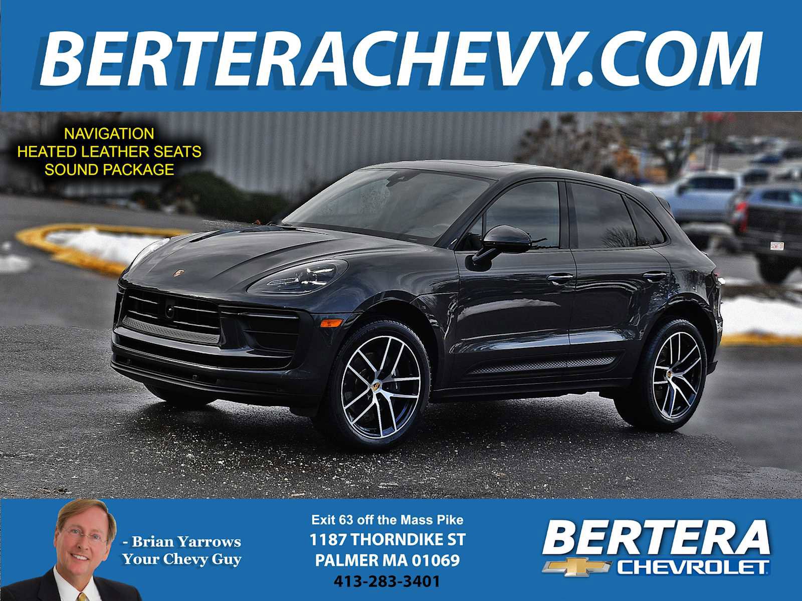Used 2023 Porsche Macan T image 1