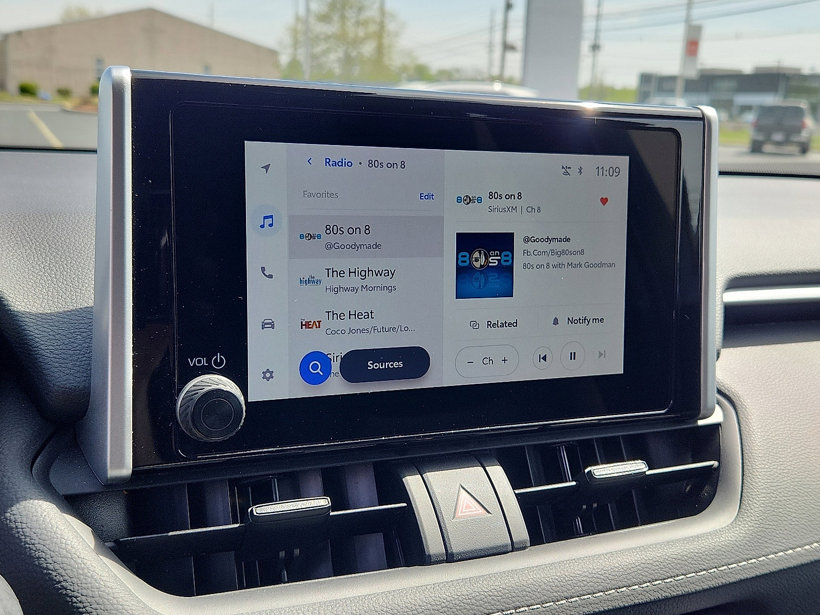 Used 2024 Toyota RAV4 XLE image 17