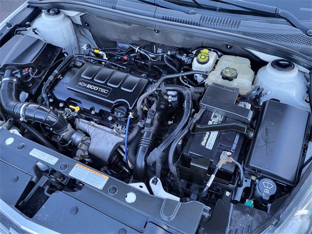 Used 2014 Chevrolet Cruze LT image 21