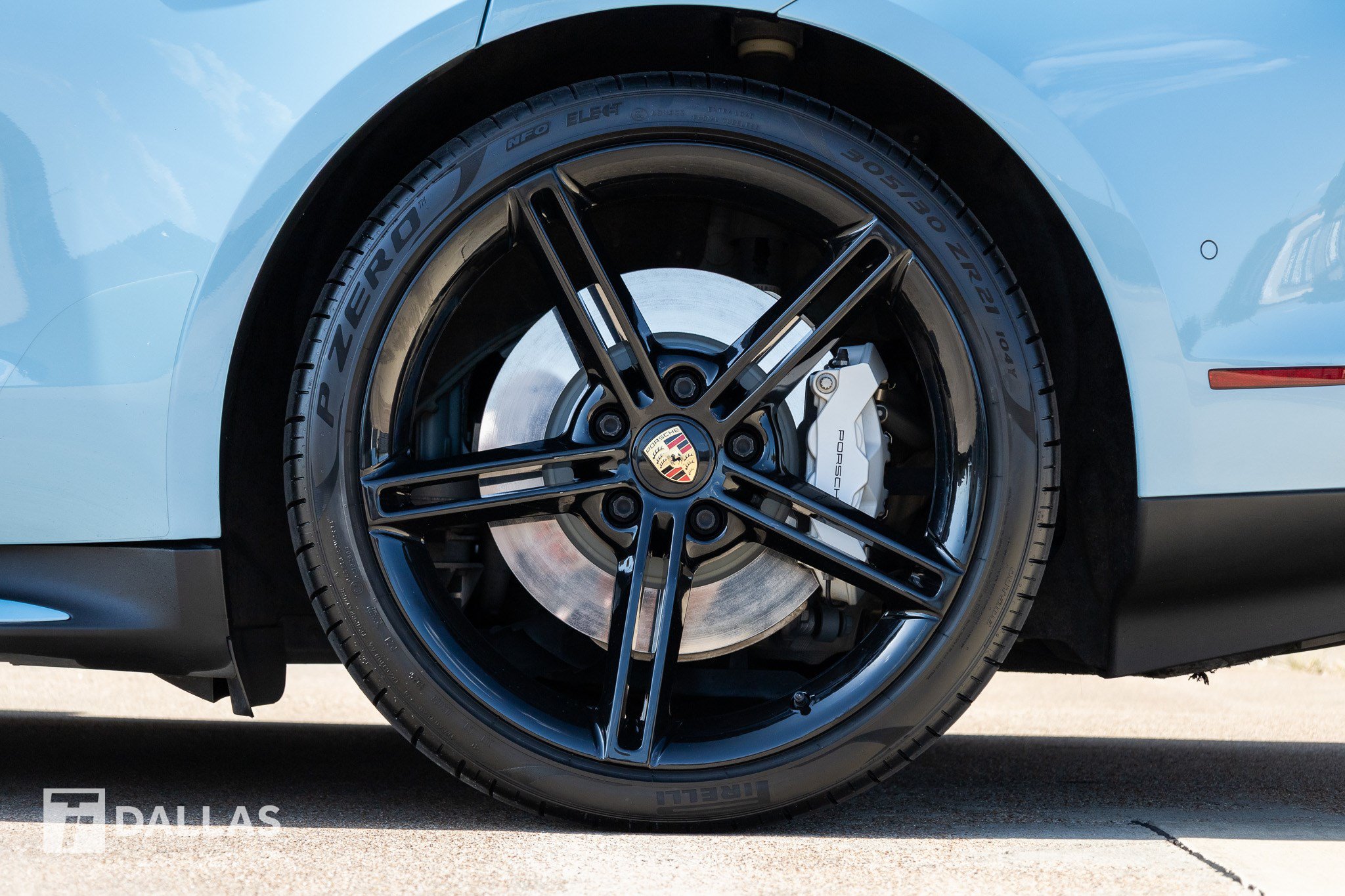 Used 2022 Porsche Taycan 4S AWD/4WD image 9