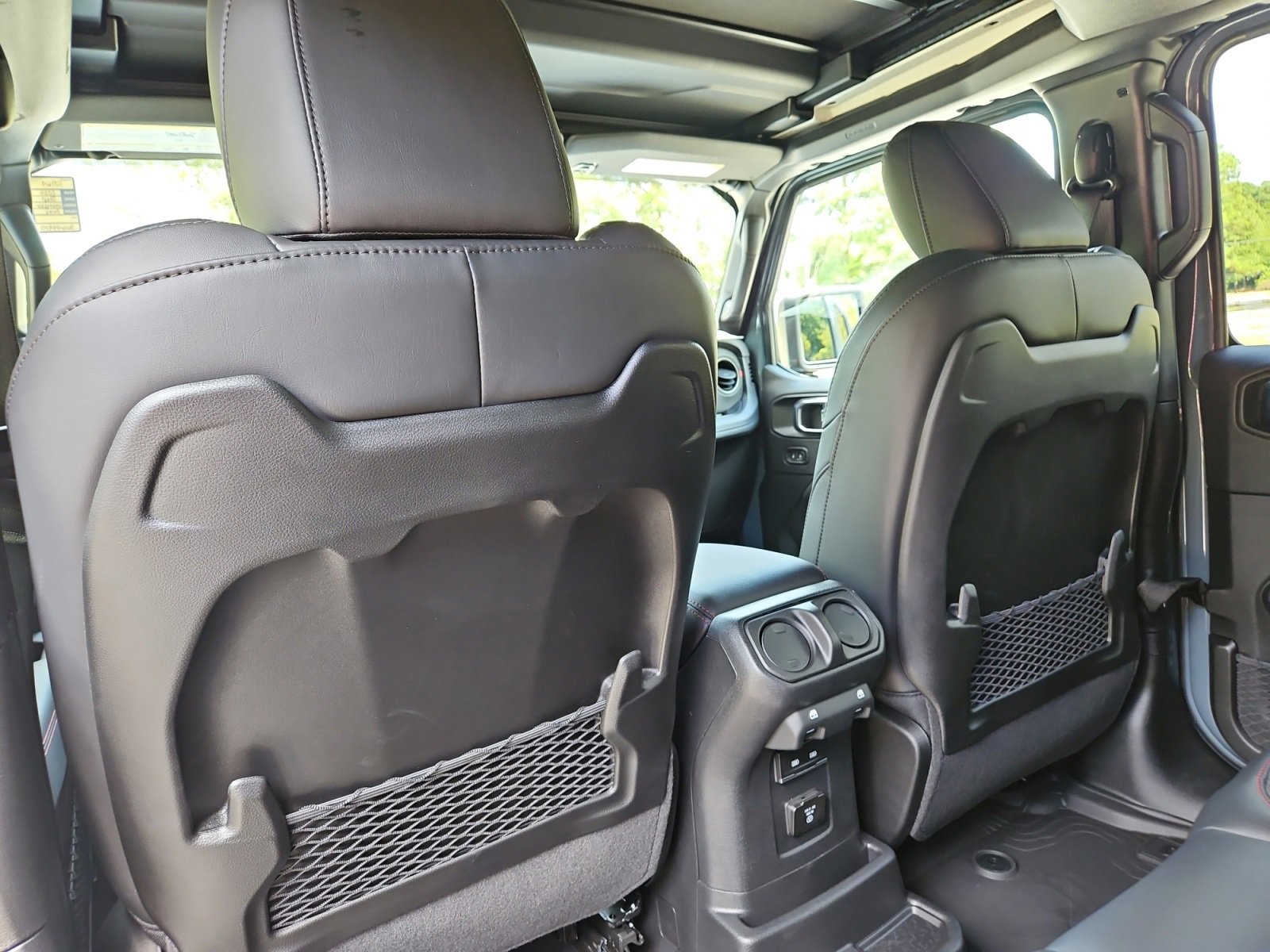 New 2025 Jeep Wrangler Unlimited Rubicon image 20