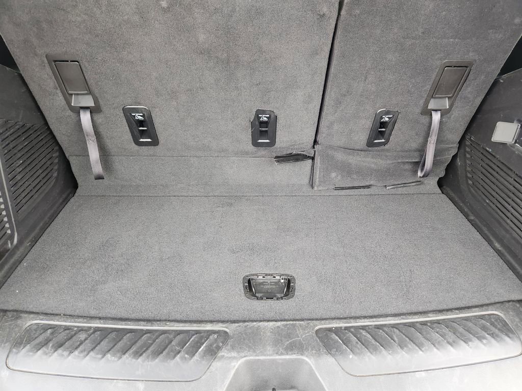 Used 2024 Chevrolet Tahoe LT image 31