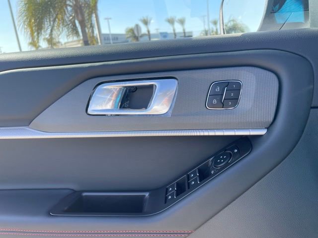 New 2026 Ford Explorer ST-Line w/ Premium Package image 18