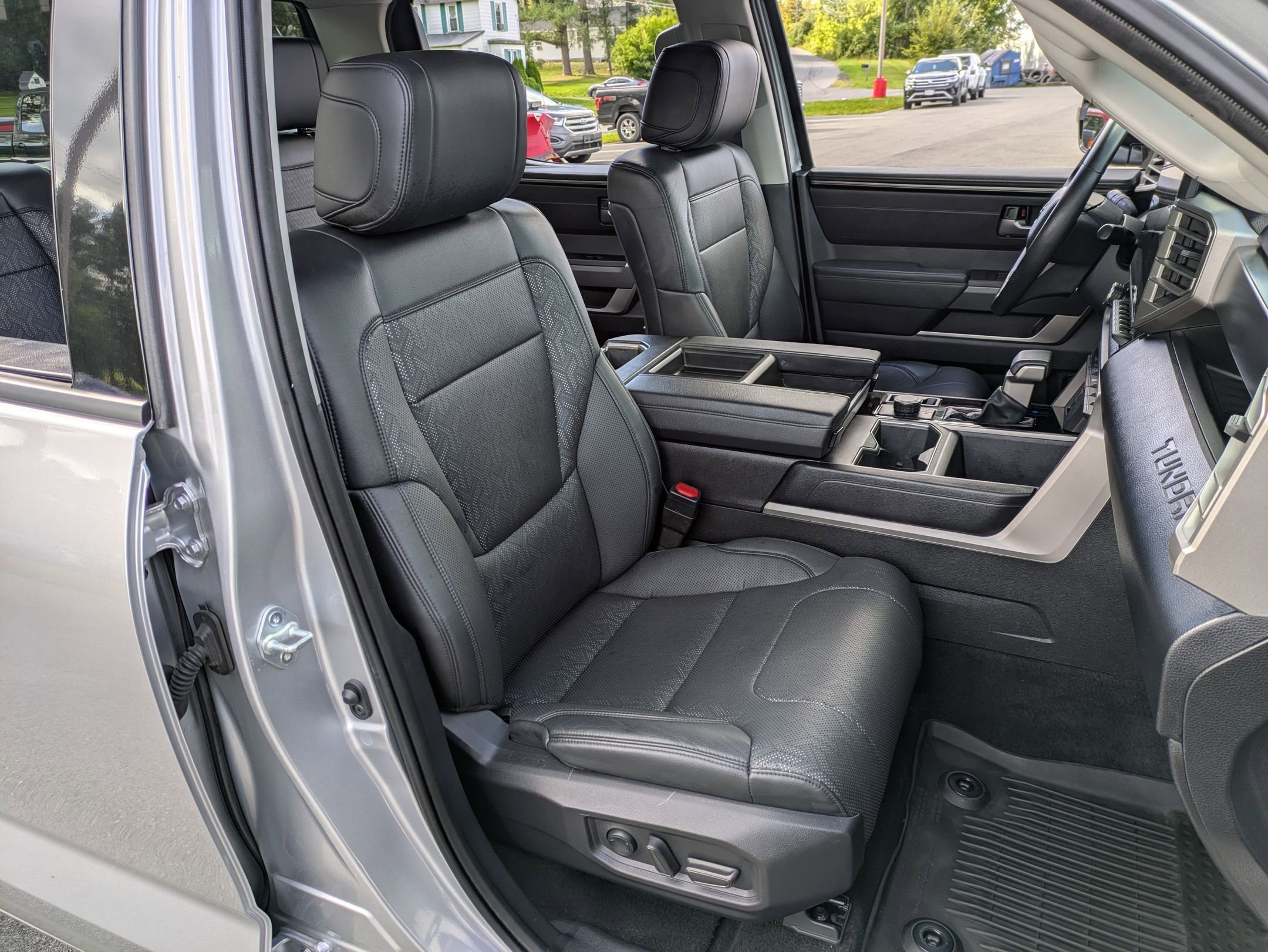 Used 2022 Toyota Tundra SR5 image 22