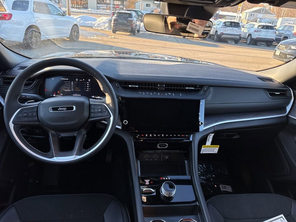 New 2026 Jeep Grand Cherokee Altitude AWD/4WD image 13