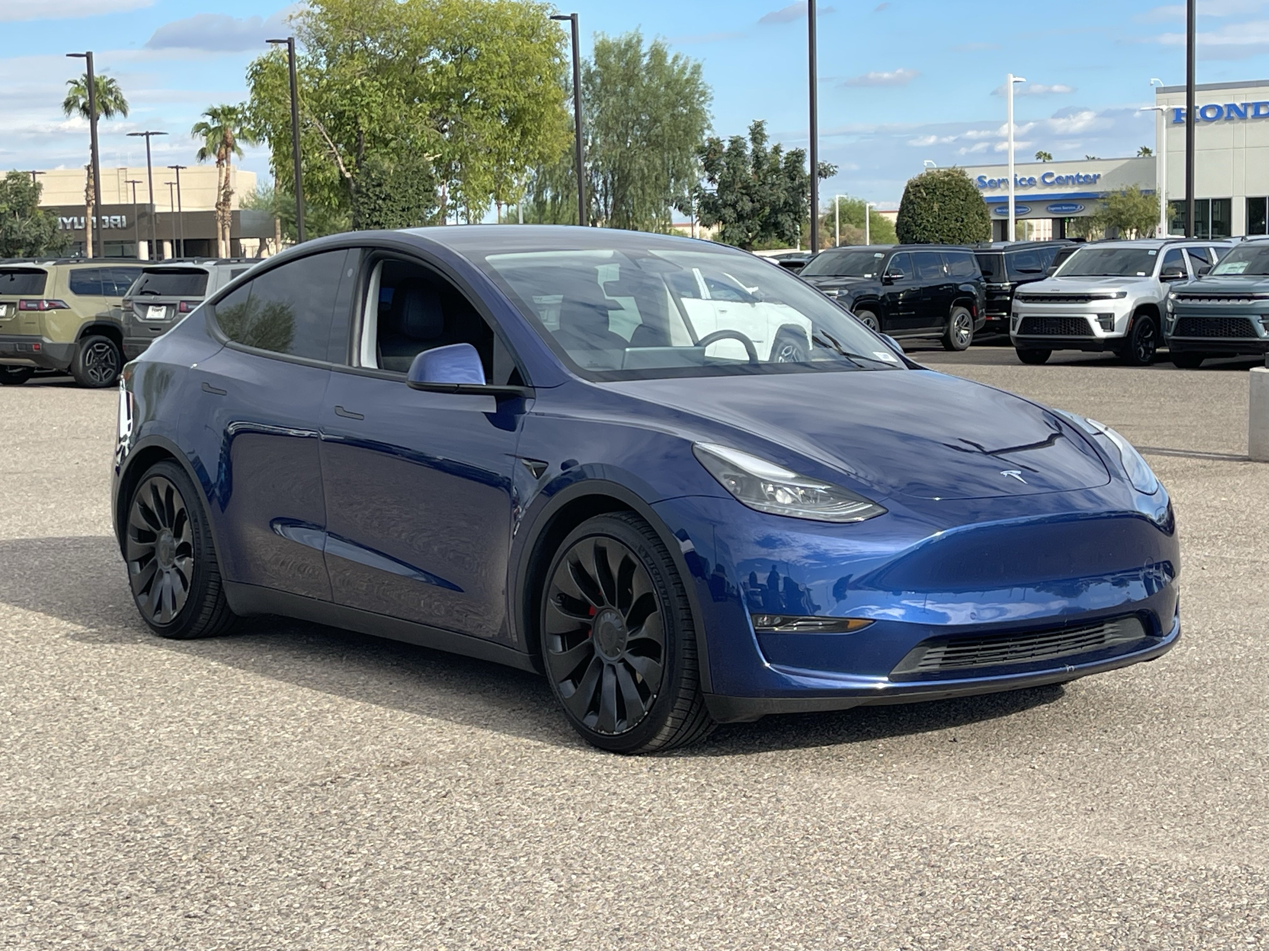 Used 2022 Tesla Model Y Performance AWD/4WD image 7
