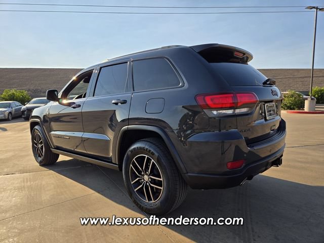 Used 2018 Jeep Grand Cherokee Trailhawk w/ Trailhawk Luxury Group AWD/4WD image 4