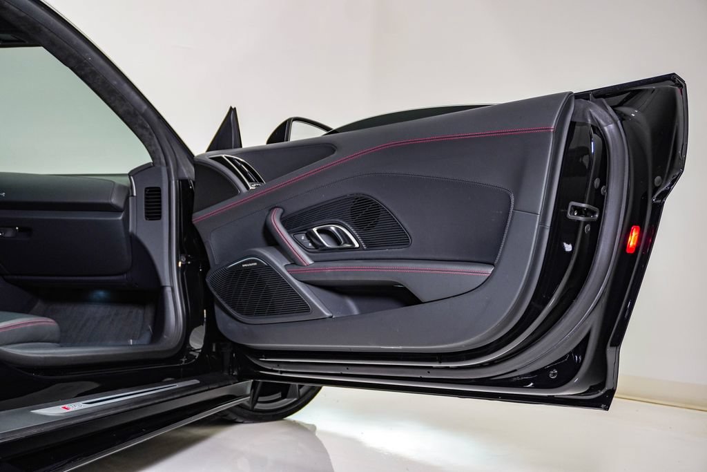 Used 2023 Audi R8 V10 performance RWD image 17